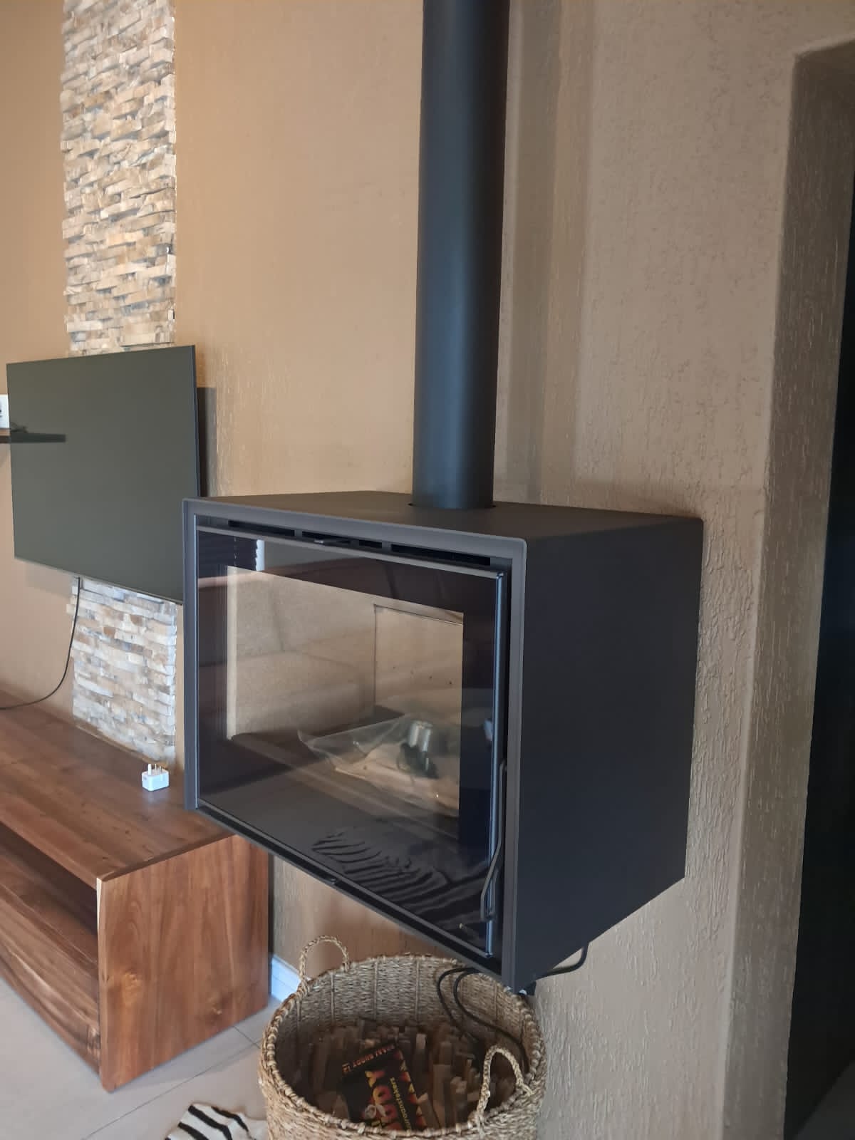 Wall Mounted Fireplace